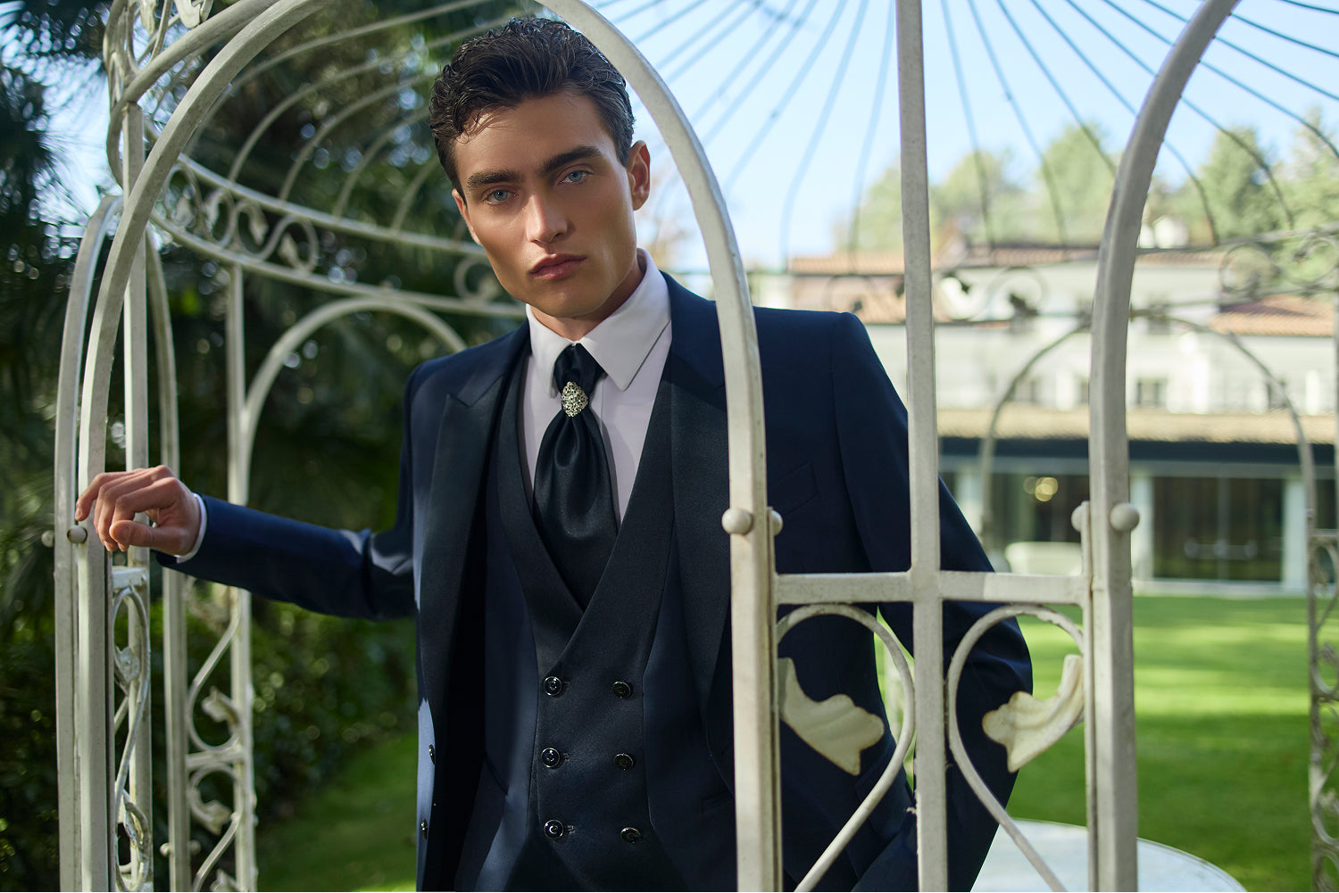 Abito doppiopetto blu