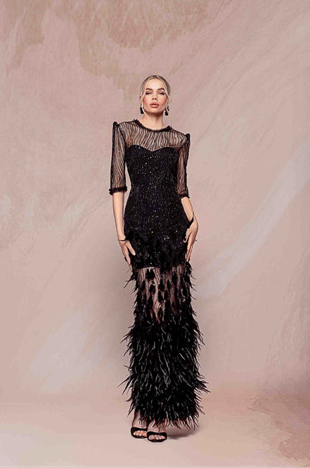 Abito Nero Piumato Elegante