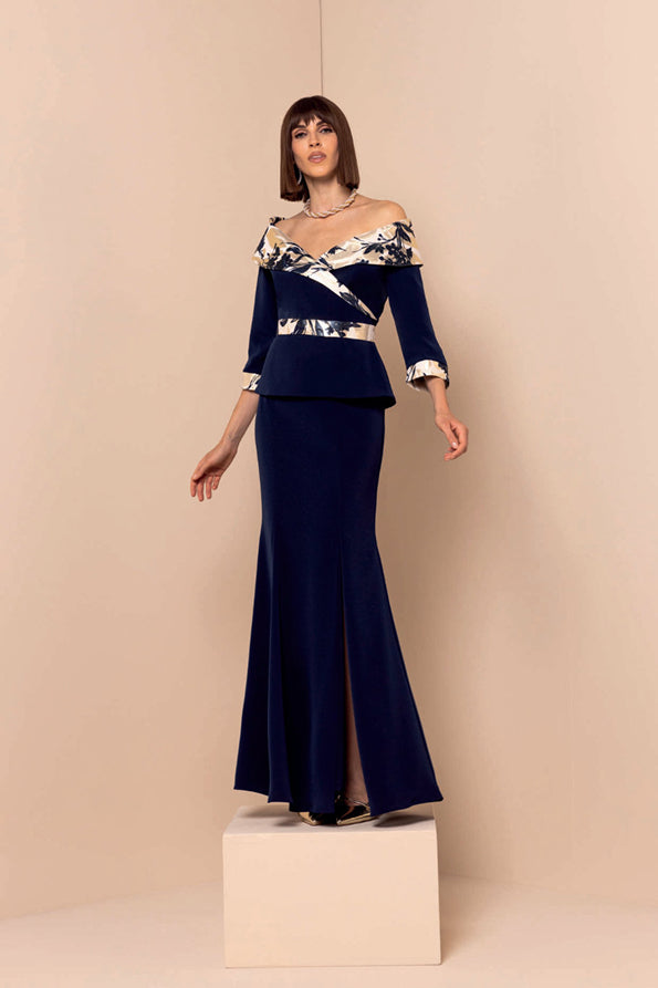 Blusa Con Gonna In Pizzo